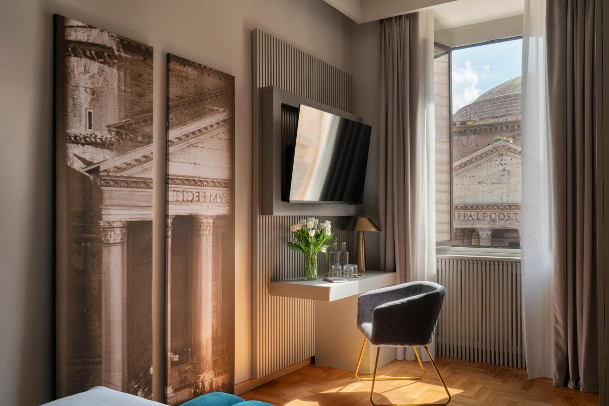 Pantheon View Suite Apartment Separate Building